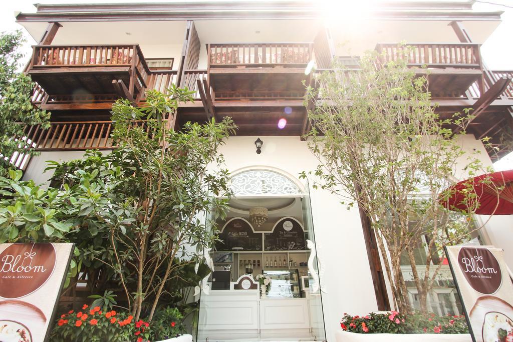 Ratchiangsaen Flora House Chiang Mai Exterior foto