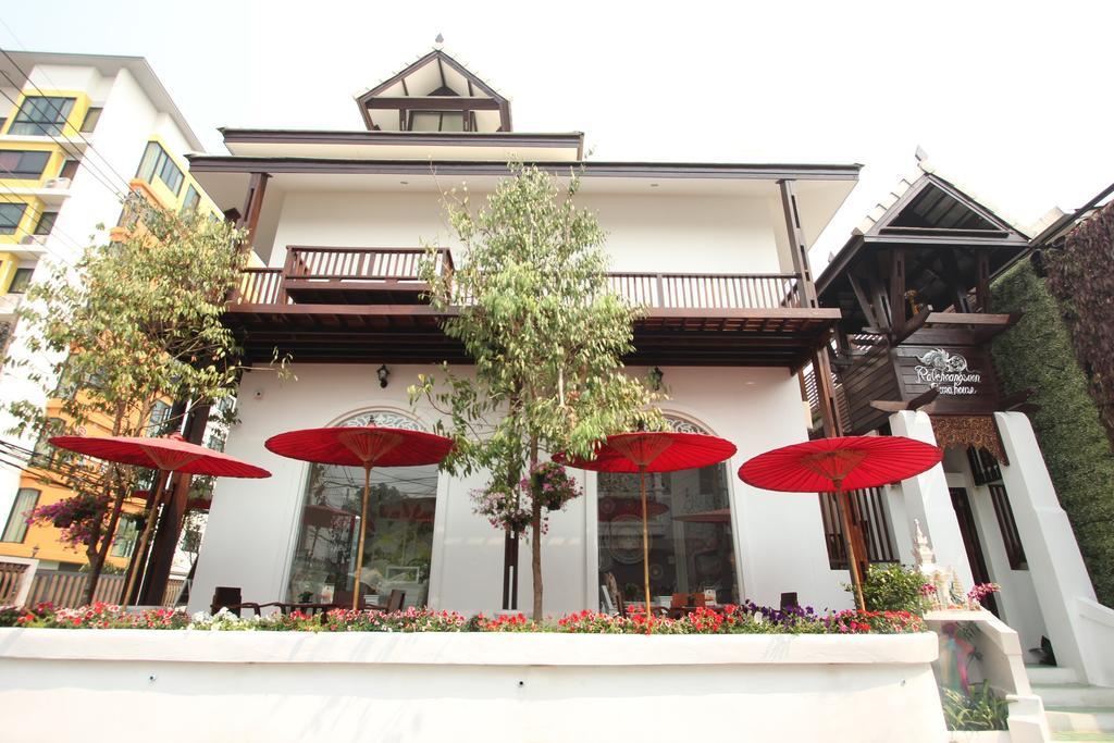 Ratchiangsaen Flora House Chiang Mai Exterior foto