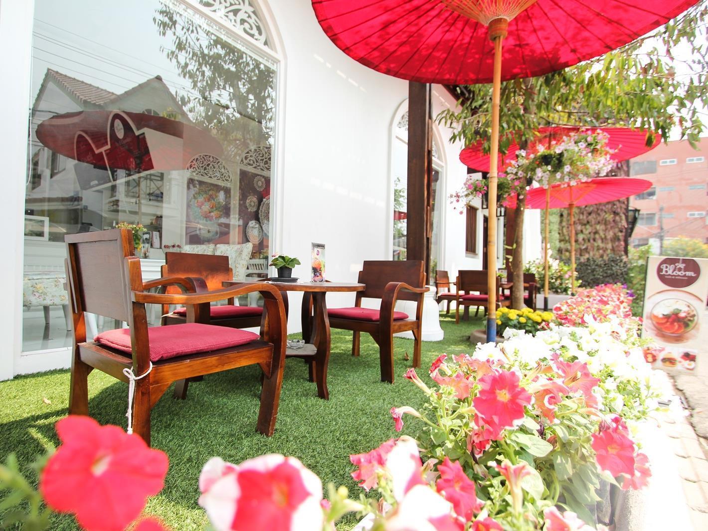 Ratchiangsaen Flora House Chiang Mai Exterior foto